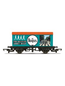 Hornby - The Beatles,...