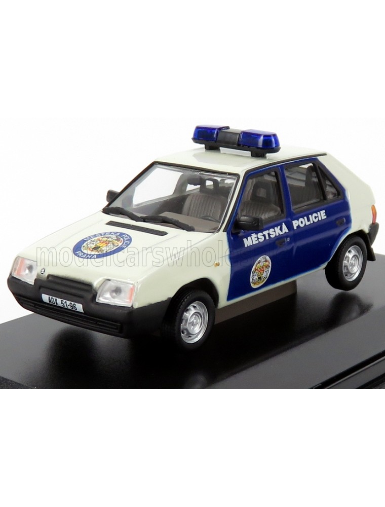 SKODA - FAVORIT 136L VB POLICIE PRAHA 1988 - WHITE BLUE