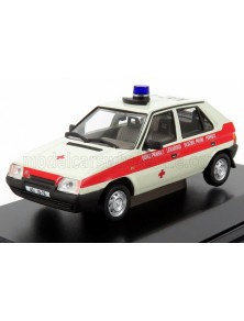 SKODA - FAVORIT 136L VB AMBULANCE PRAHA 1988 - WHITE RED