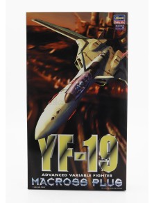 TV SERIES - YF-19 ROBOT...