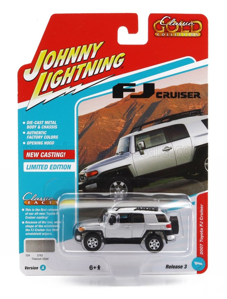 TOYOTA - FJ CRUISER 2007 - SILVER