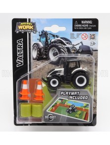 VALTRA - Q305 TRACTOR WITH PLAYMAT INCLUDED 2018 - WHITE BLACK