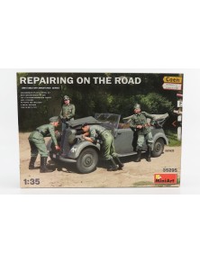 MERCEDES BENZ - TYPE 170V MILITARY 1936 - REPAIRING ON THE ROAD - /