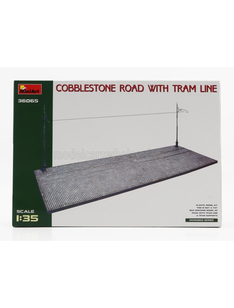 ACCESSORIES - DIORAMA - COBBLESTONE ROAD WITH TRAM LINE - /