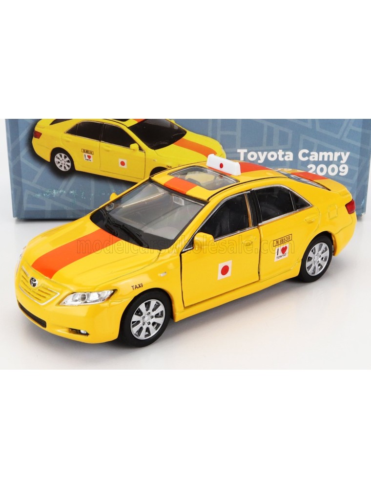 TOYOTA - CAMRY TAXI TOKIO JAPAN 2009 - DAMAGED CARD BOX - YELLOW