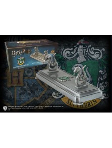 Harry Potter Porta Bacchetta Con Stemma Serpeverde 20 x 7 x 7 cm Noble Collection