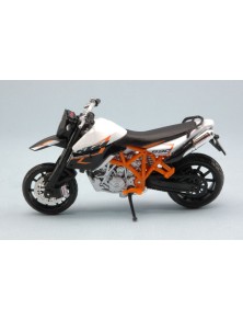 Burago - KTM 990 SUPERMOTO...