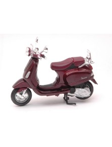 Maisto - VESPA LXV 2013...