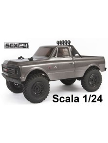 Axial - Chevrolet C10 1967 grigio 1/24 4WD SCX24 montata con radio