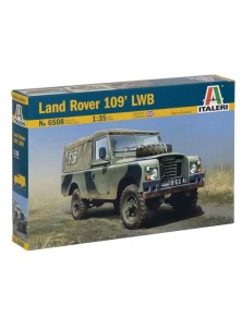 Italeri - LAND ROVER 109 LWB        1/35