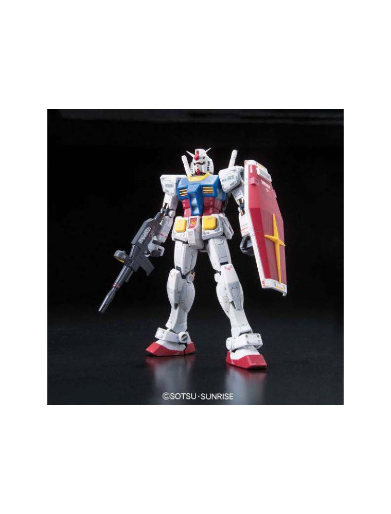 Bandai - RX-78-2 Gundam 1/144 RG Real Grade