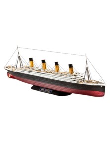 Revell - RMS TITANIC              1/700