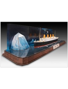 Revell - RMS Titanic con Iceberg 1/600 ad incastro con colori