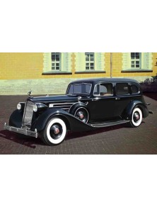 ICM - 1/35 Packard Twelve...