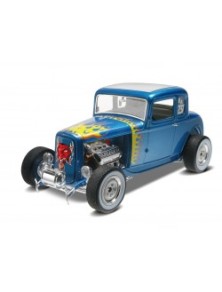 MONOGRAM - 1/25 1932 Ford 5...