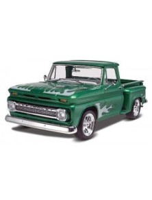 MONOGRAM - 1/25 1965 Chevy...