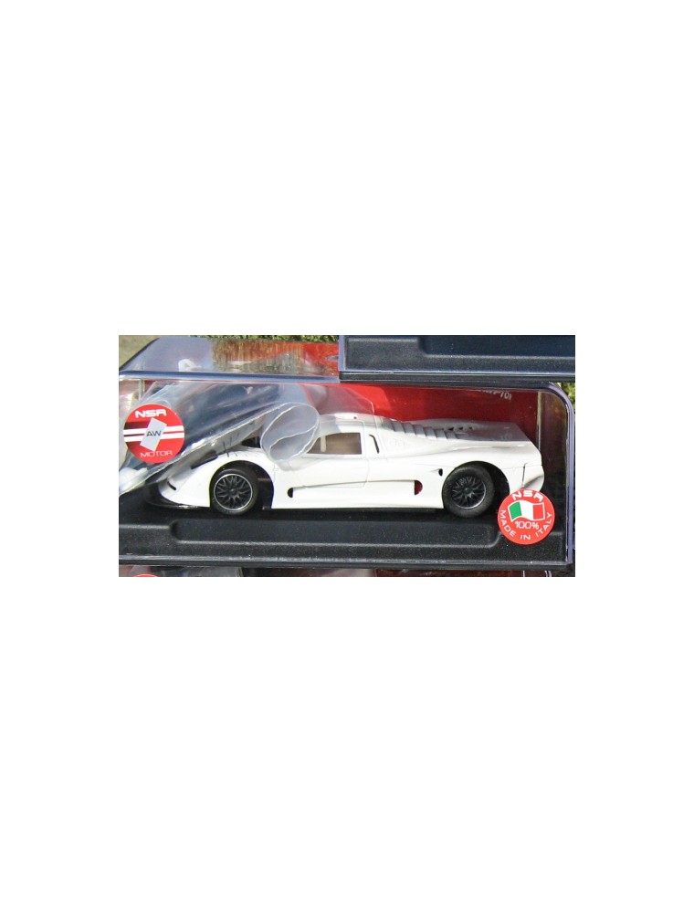 NSR - Mosler MT900R EVO5 Tria - Ultralight Body Kit White - AW King EVO3 21K