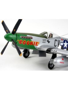 REVELL - 1/72 P-51D Mustang (Military Aircraft)