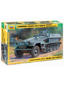 ZVEZDA - 1/35 Sd.Kfz.251/1 Ausf.B "Hanomag" German Personnel Carrier