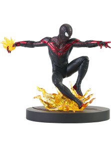 MARVEL GALLERY PS5 MILES MORALES PVC ST STATUA DIAMOND SELECT