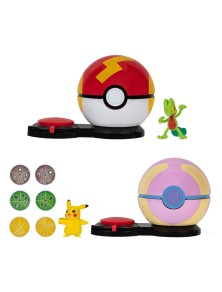 Pokémon Surprise Attack Game Pikachu (female) Con Fast Ball Vs. Treecko Con Heal Ball Jazwares