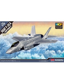 ACADEMY - 1/72 USAF F-35A...