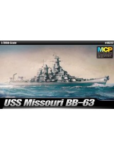 ACADEMY - 1/700 USS....