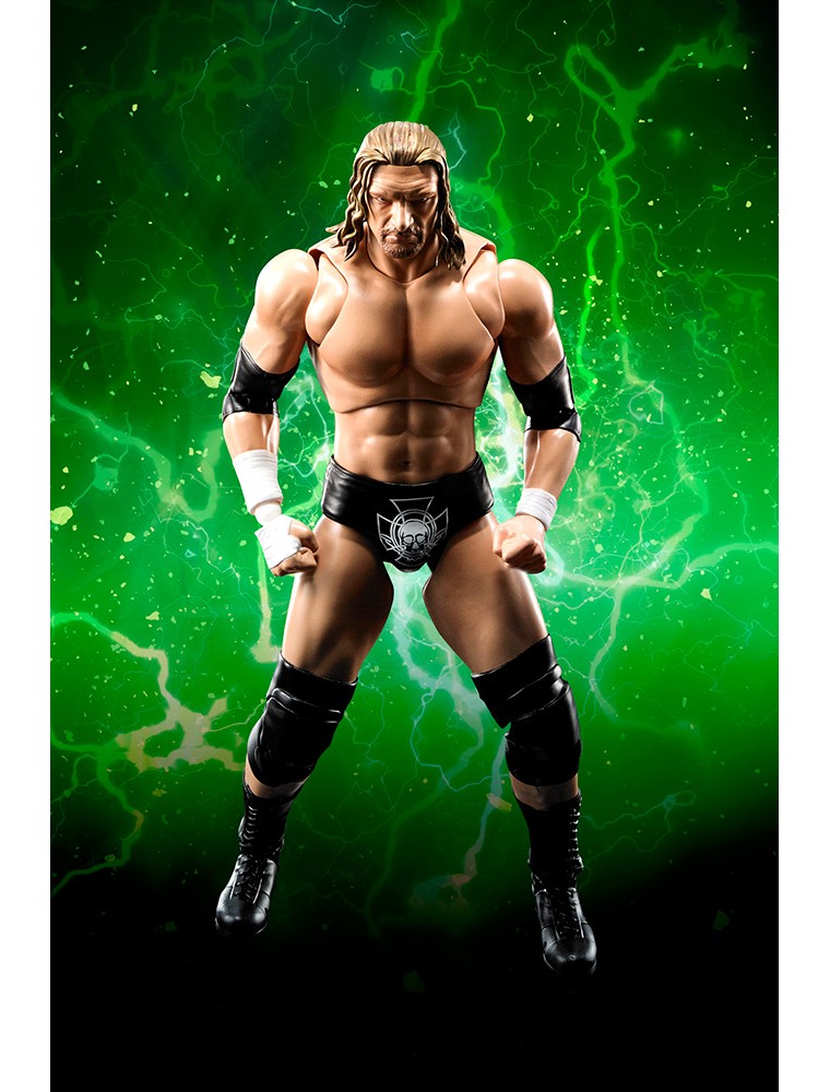 BANDAI WWE TRIPLE H FIGUARTS ACTION FIGURE