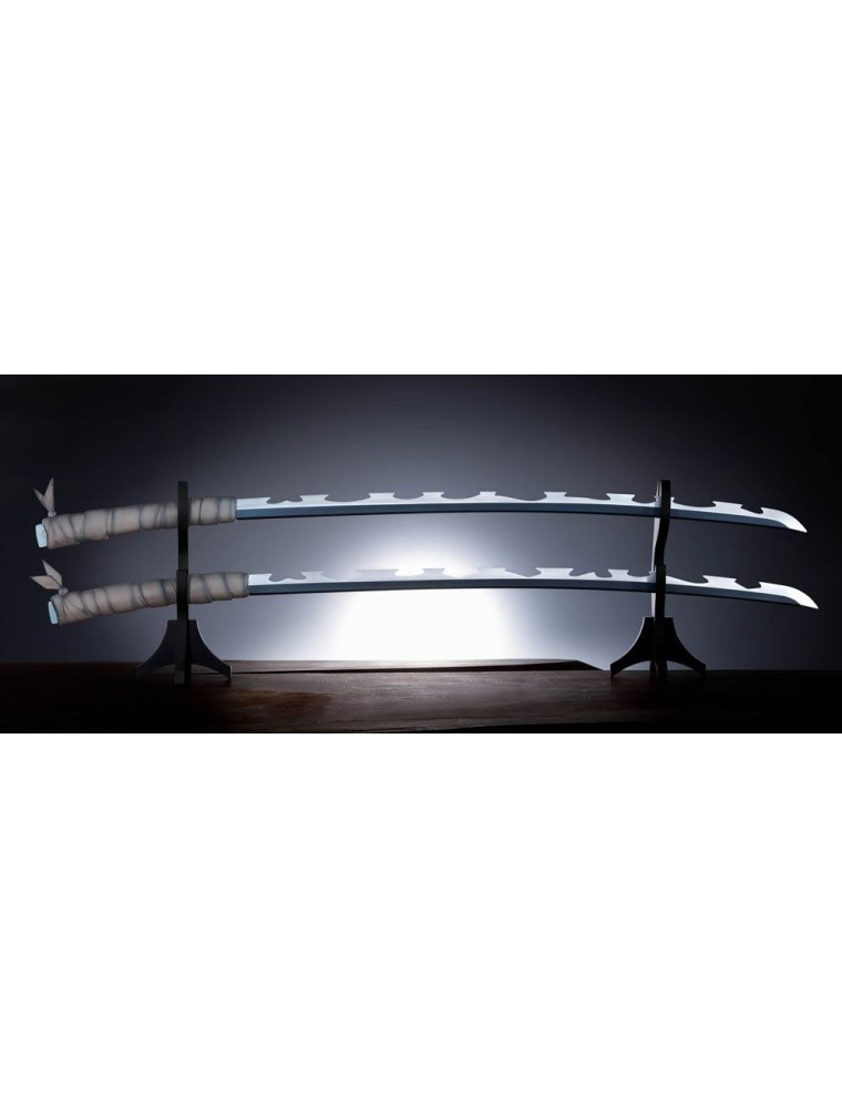 Demon Slayer: Kimetsu No Yaiba Proplica Replicas 1/1 Nichirin Swords (Inosuke Hashibira) 93 Cm Bandai Tamashii Nations