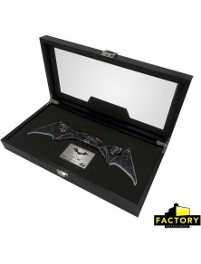 The Batman Prop Replica Batarang Edizione Limitata 25 cm Factory Entertainment