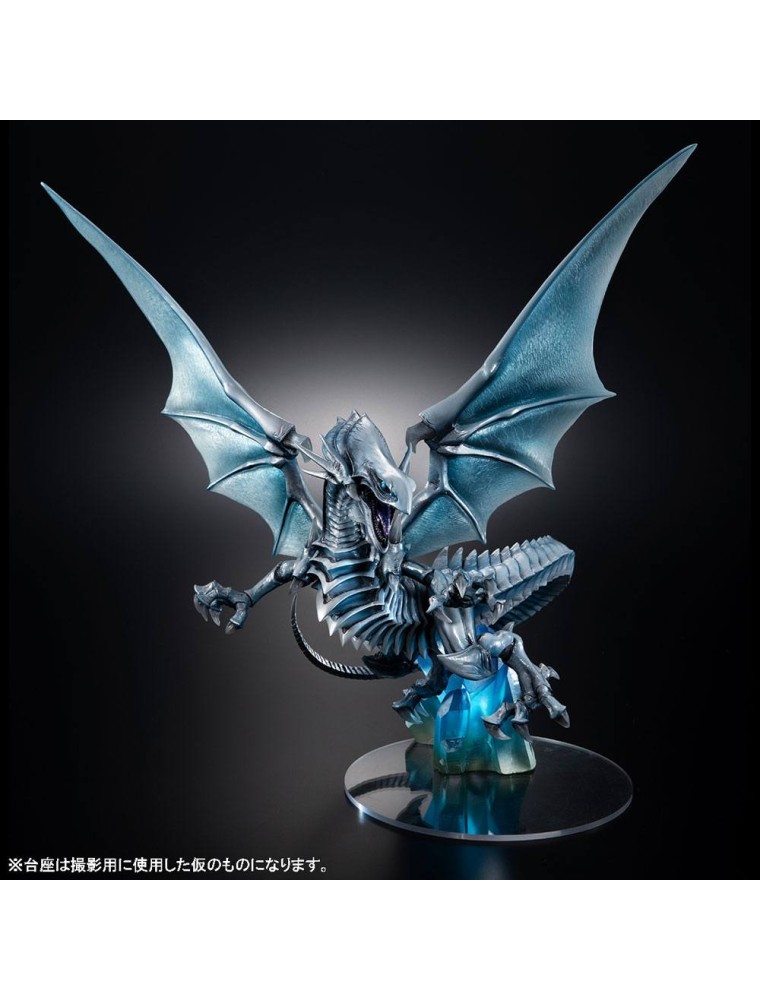 Yu-gi-oh! Duel Monsters Art Works Monsters Pvc Statua Blue Eyes White Dragon Holographic Edition 28 Cm Megahouse