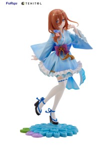 The Quintessential Quintuplets Movie Tenitol Pvc Statua Miku 22 Cm Furyu