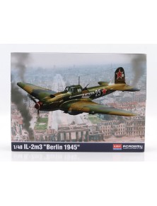 ILYUSHIN - IL-2M3 MILITARY AIRPLANE BERLIN 1945 - /