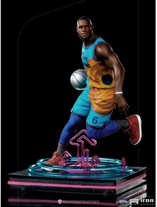 Space Jam 2 Statua in...