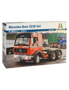 Italeri - MERCEDES- BENZ 2238 6X4 1/24 camion