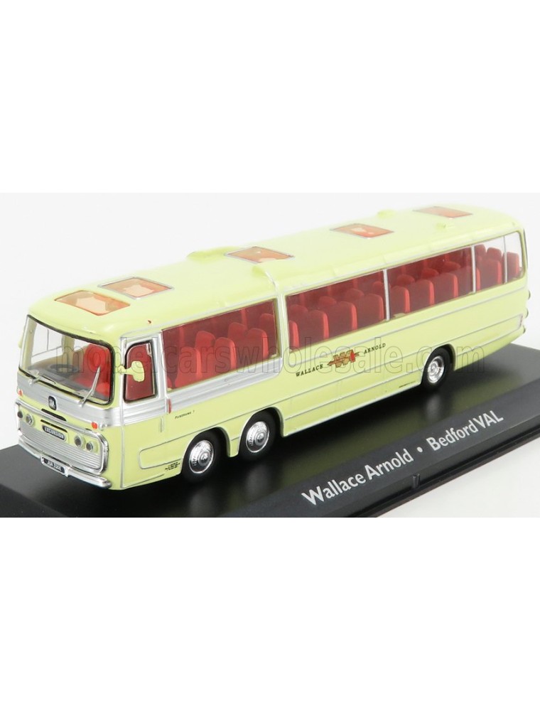 BEDFORD - VAL PLAXTON AUTOBUS 3-ASSI PANORAMA COACH WALLACE ARNOLD 1967 - CREAM