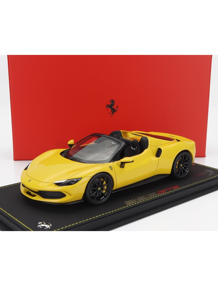 FERRARI - 296 GTS SPIDER 2022 - CON VETRINA - WITH SHOWCASE - GIALLO MODENA - YELLOW