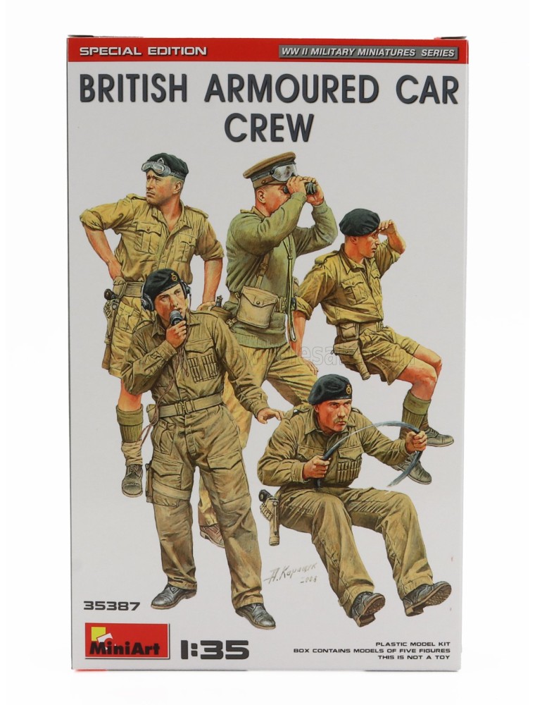 FIGURES - MILITARY BRITISH ARMOURED CAR CREW - /