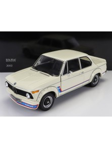 KYOSHO BMW 1/18 2002 TURBO 1974