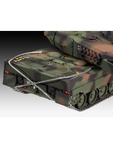 REVELL - 1/72 Leopard 2A6/A6M (Military Vehicles)