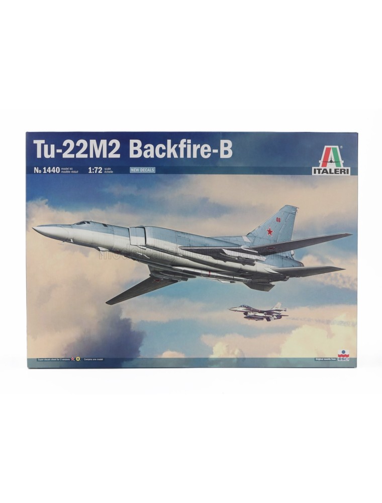 TUPOLEV - TU-22M2 BACKFIRE-B MILITARY AIRPLANE 1975 - /