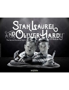 STAN LAUREL & OLIVER HARDY...