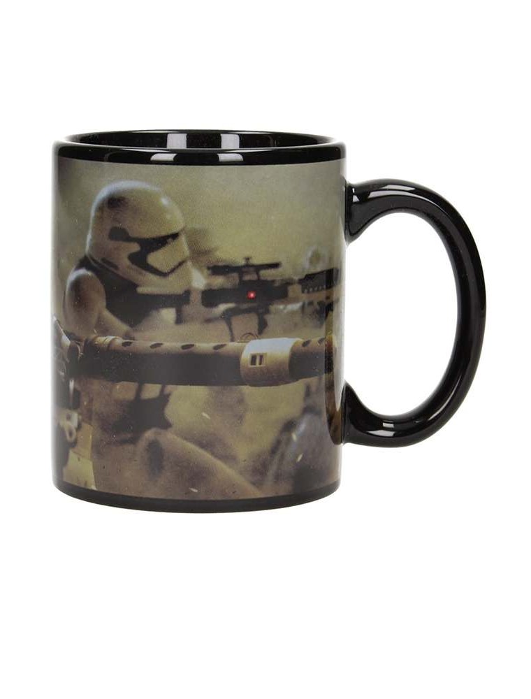 SW EP7 STORMTROOPERS BATTLE BLACK MUG