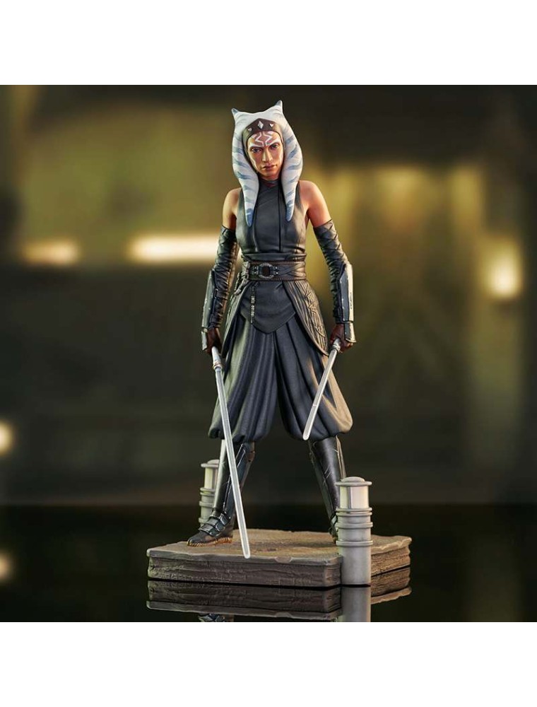 SW MANDALORIAN S2 AHSOKA STATUE