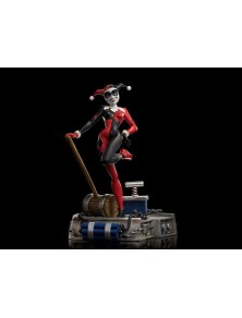 BATMAN ANIMATED HARLEY 1/10...