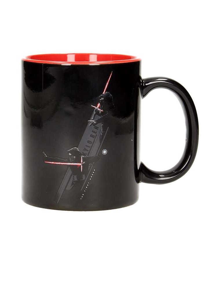 SW EP7 KYLO POSES BLACK/RED MUG