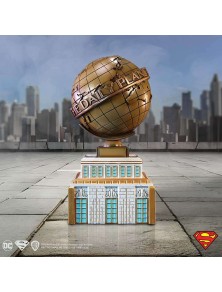 DC THE DAILY PLANET BOOKEND