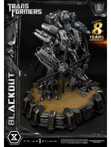 TRANSFORMERS BLACKOUT STATUE