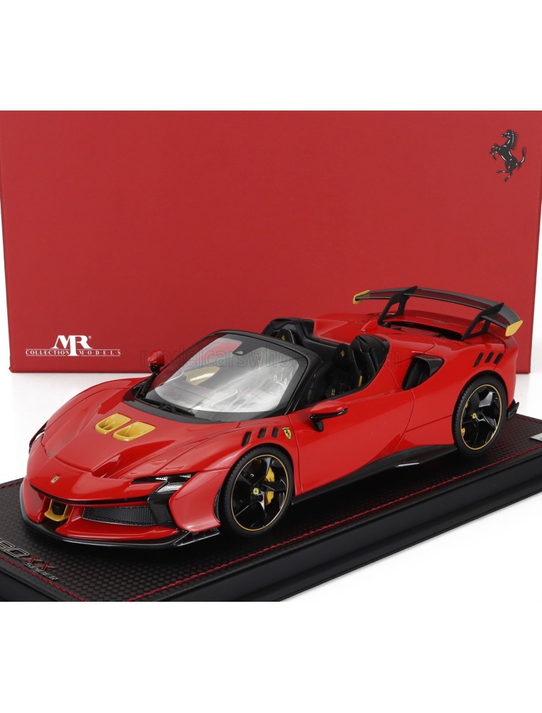 FERRARI - SF90 XX STRADALE SPIDER 2024 - CON VETRINA - WITH SHOWCASE - ROSSO SCUDERIA - RED YELLOW BLACK - 1/18