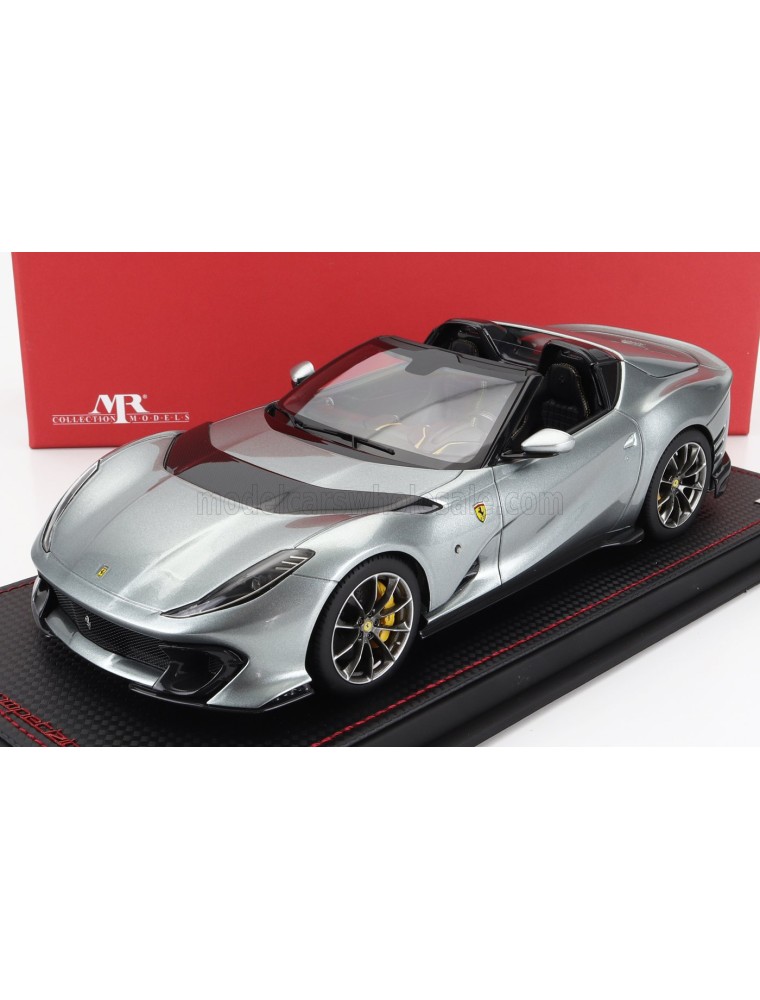 FERRARI - 812 COMPETIZIONE A SPIDER 2022 - CON VETRINA - WITH SHOWCASE - GRIGIO COBURN - GREY MET - 1/18